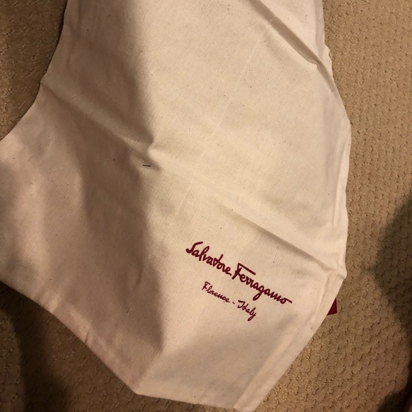 COPY - NEW Salvatore Ferragamo Bali Jelly Bow San… - Picture 6 of 7